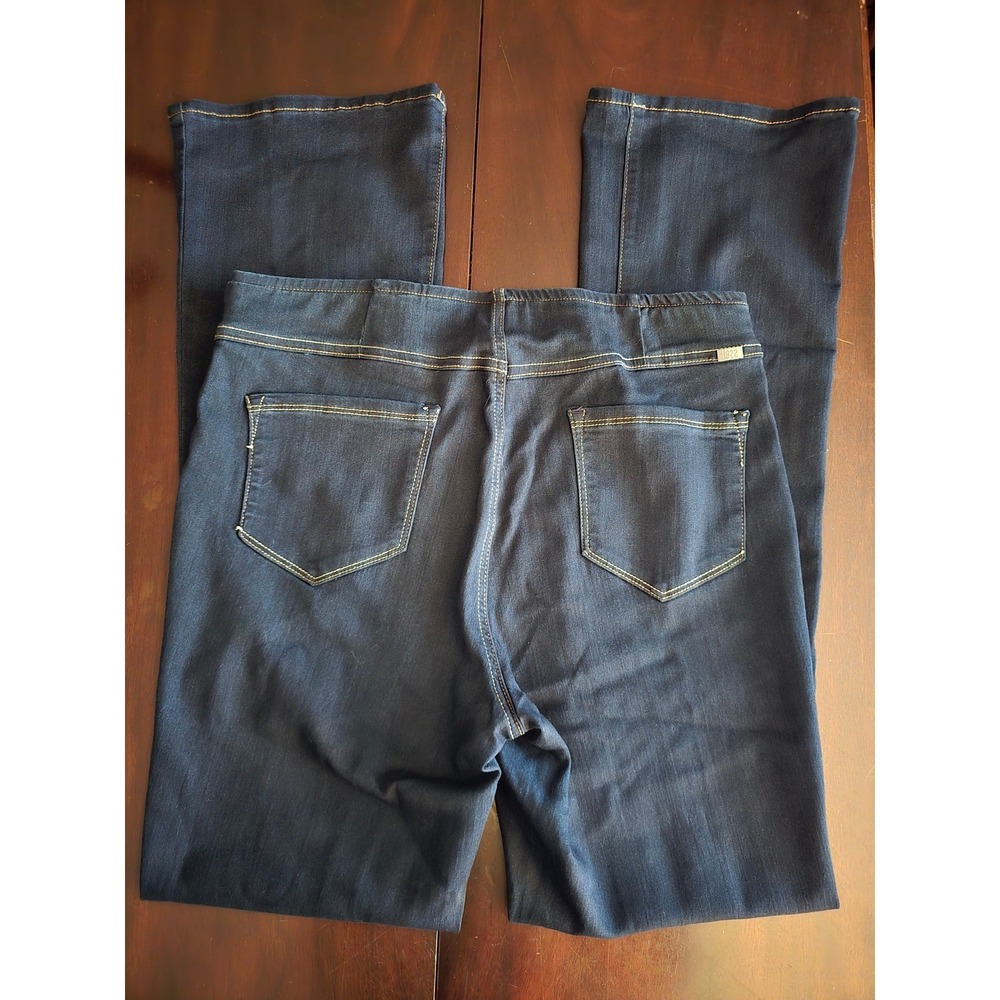1822 Denim Womens High Rise Pull On Flare Jeans Dark Indigo Blue Size 12 Stretch - Picture 8 of 10